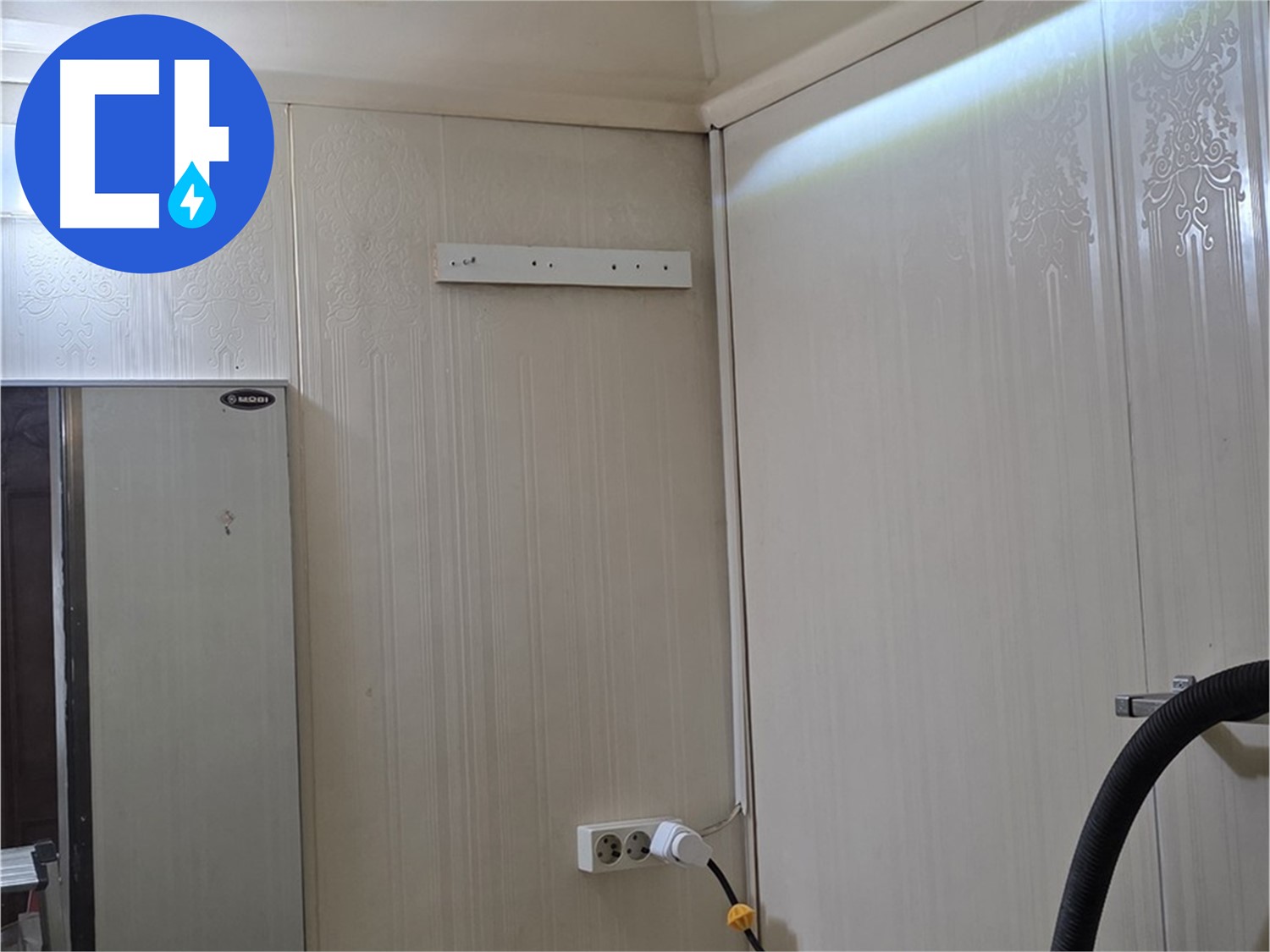 새절역 현대아파트 천장 누수 - 배관 교체 후 깔끔하게 정리 작업